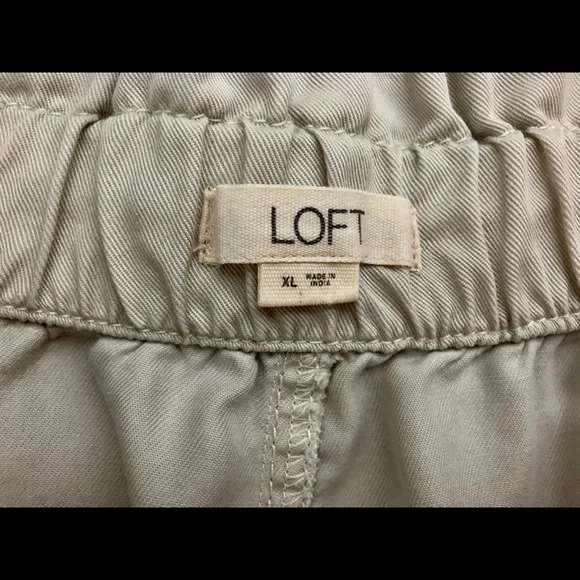 EUC LOFT Khaki Linen High wasted Shorts (XL) 🩳 - Picture 4 of 4